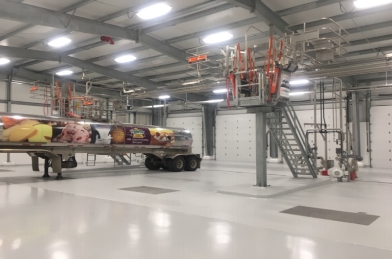 Lone Star Dairy Indoor Receiving Bay